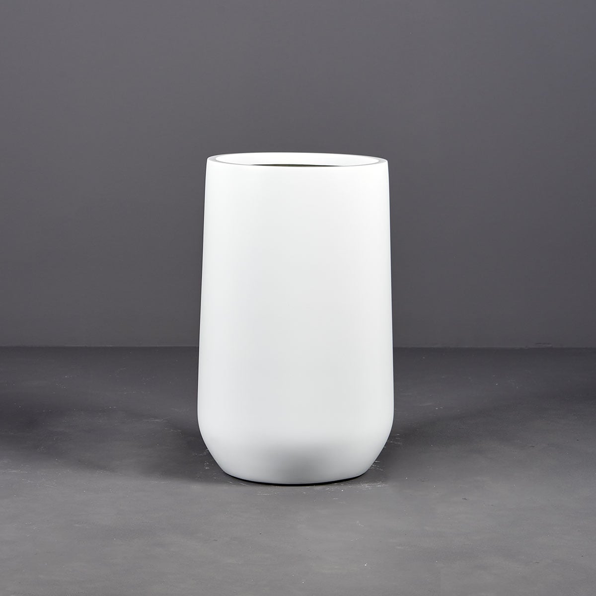 Hayden Tapered Round Planter - Image 4