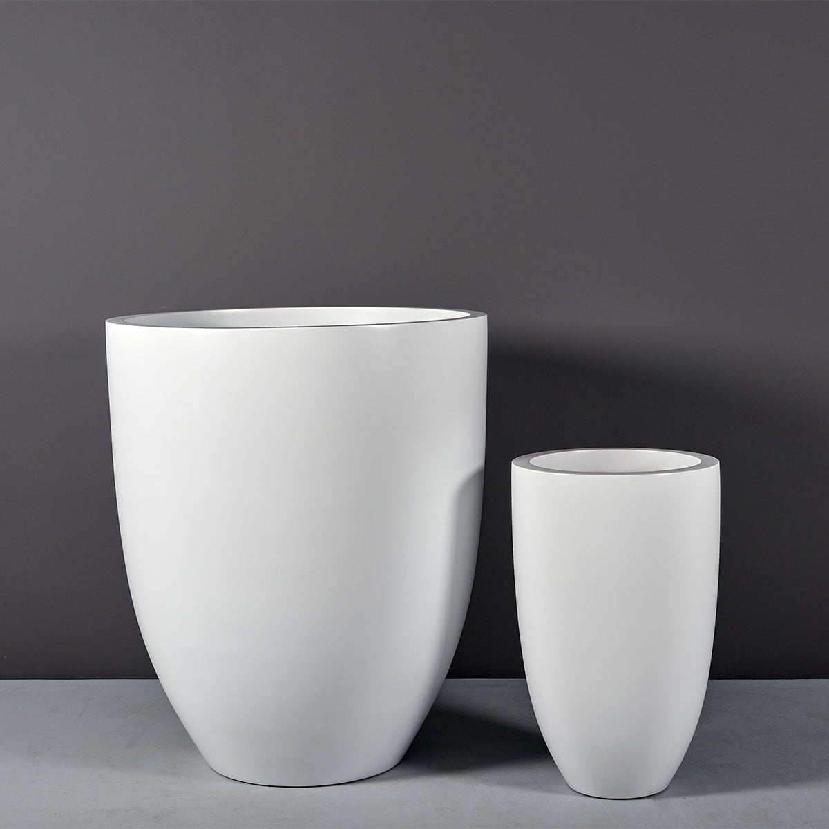 Brannan Tapered Round Planter - Image 4