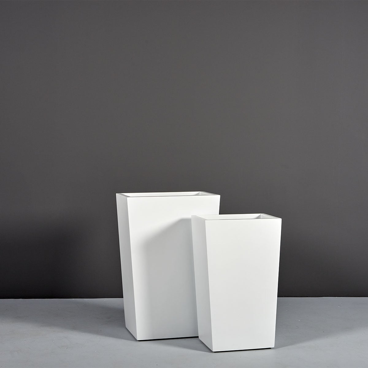 Amsterdam Tapered Rectangular Planter - Image 3
